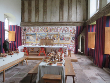 Medieval Feasts of Wales - Struts & Frets